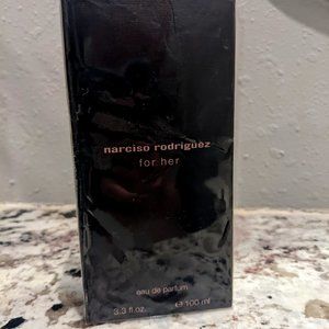 Narciso Rodriguez perfume